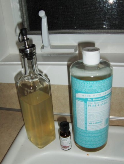 Post image for Quick & Easy Homemade Dish Soap
